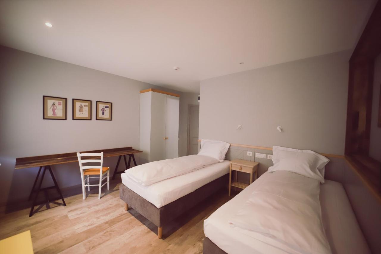 Villa Piazzetta Bacău Zewnętrze zdjęcie
